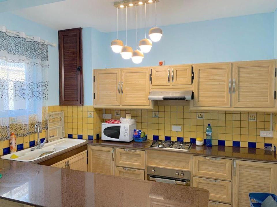Well Equipped Peaceful 3 Bedroom